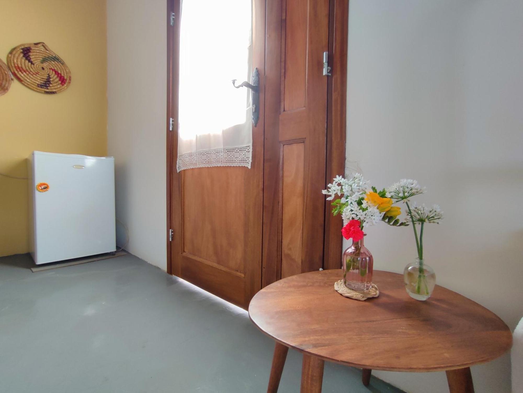 Faith'S Stone House Guest House Simou ภายนอก รูปภาพ